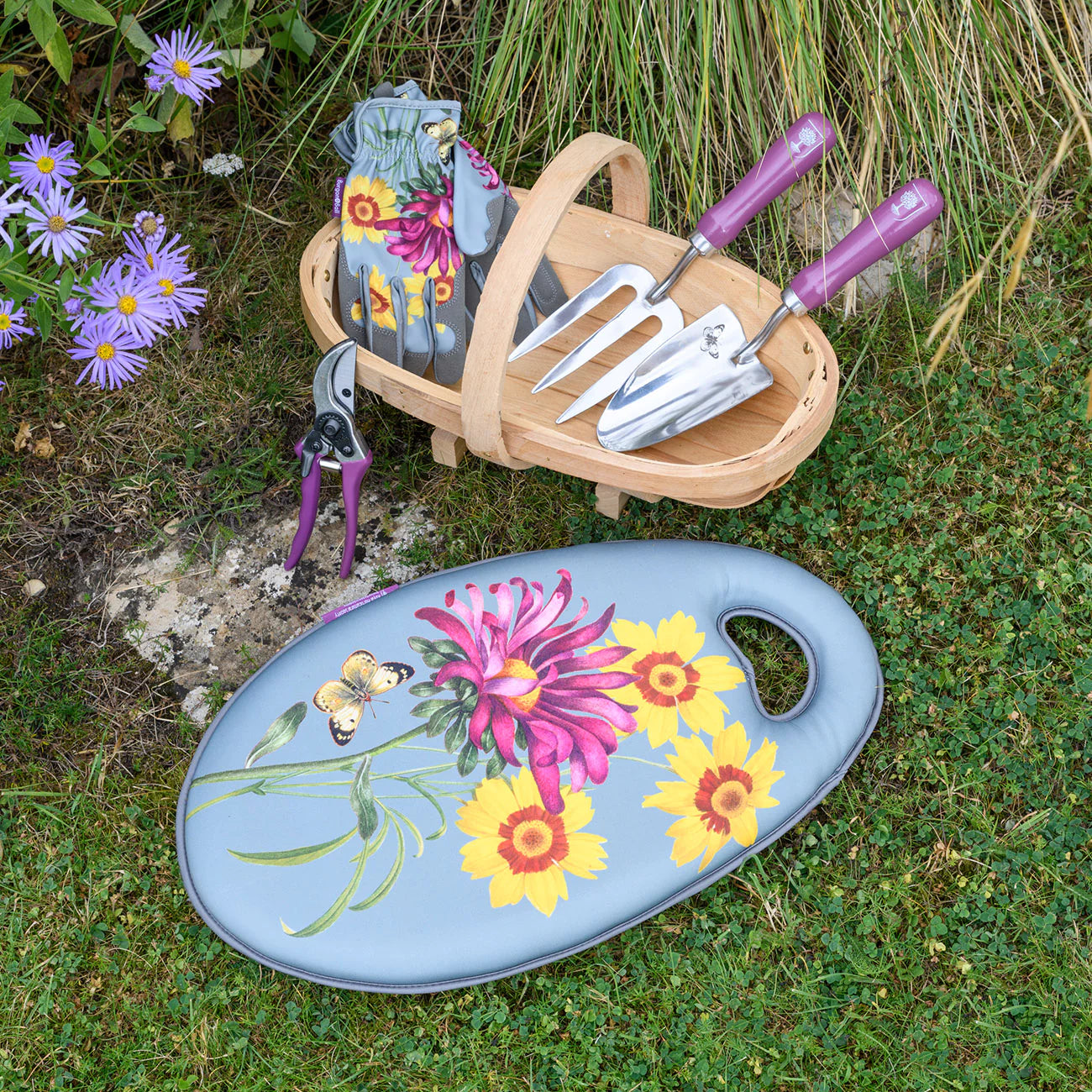 Burgon & Ball RHS Gifts for Gardeners 'Asteraceae' Kneelo® Kneeler, Gloves & Tools