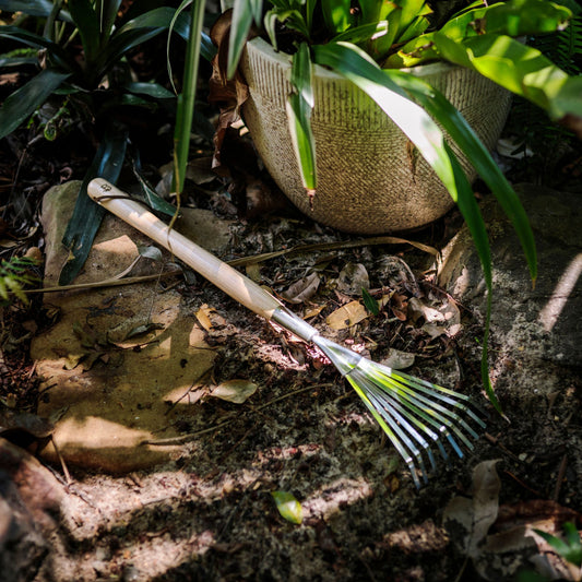 Small Garden Shrub Rake