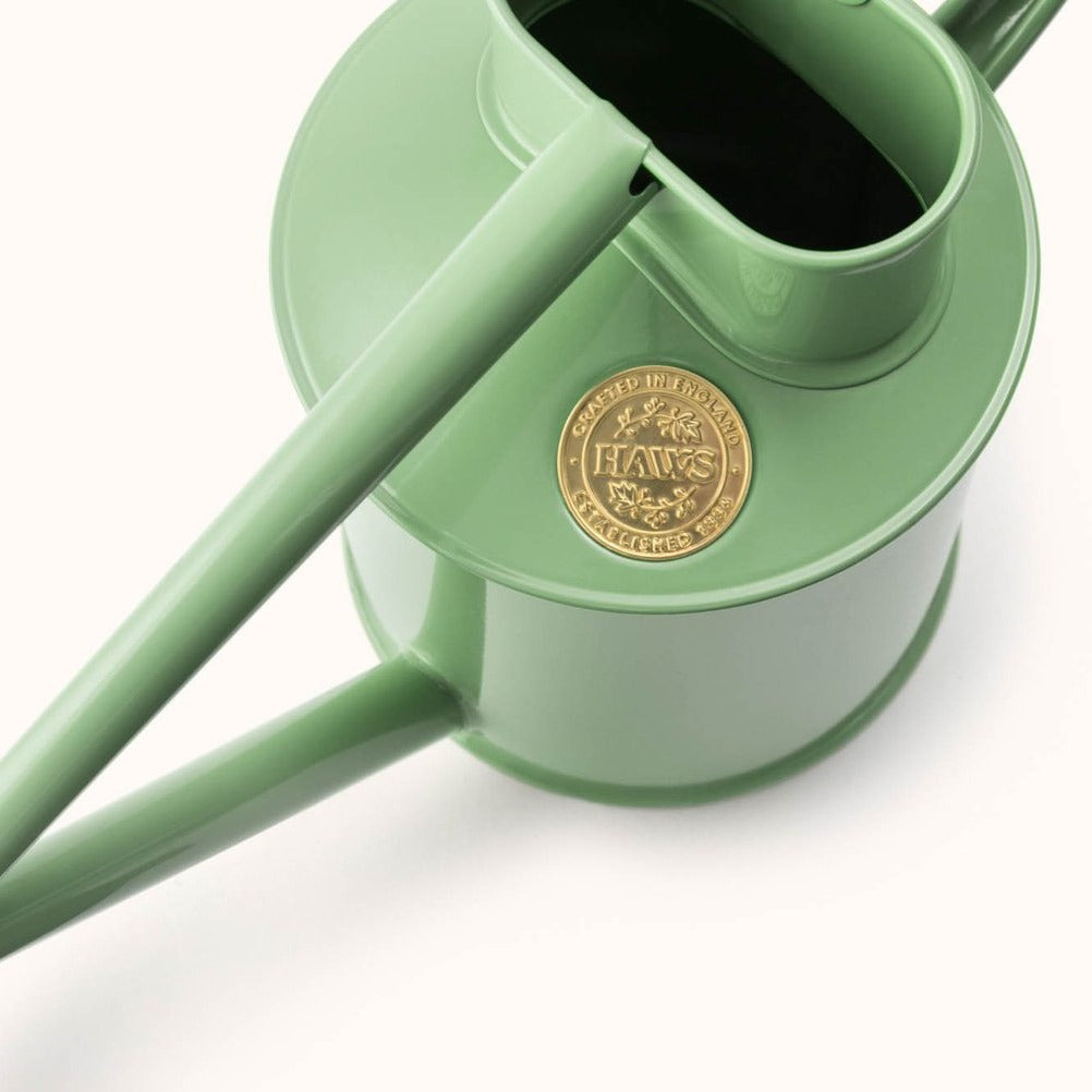 It’s all in the making. Expertly handcrafted and built to last, Haws metal watering cans take more than 200 steps to make.
