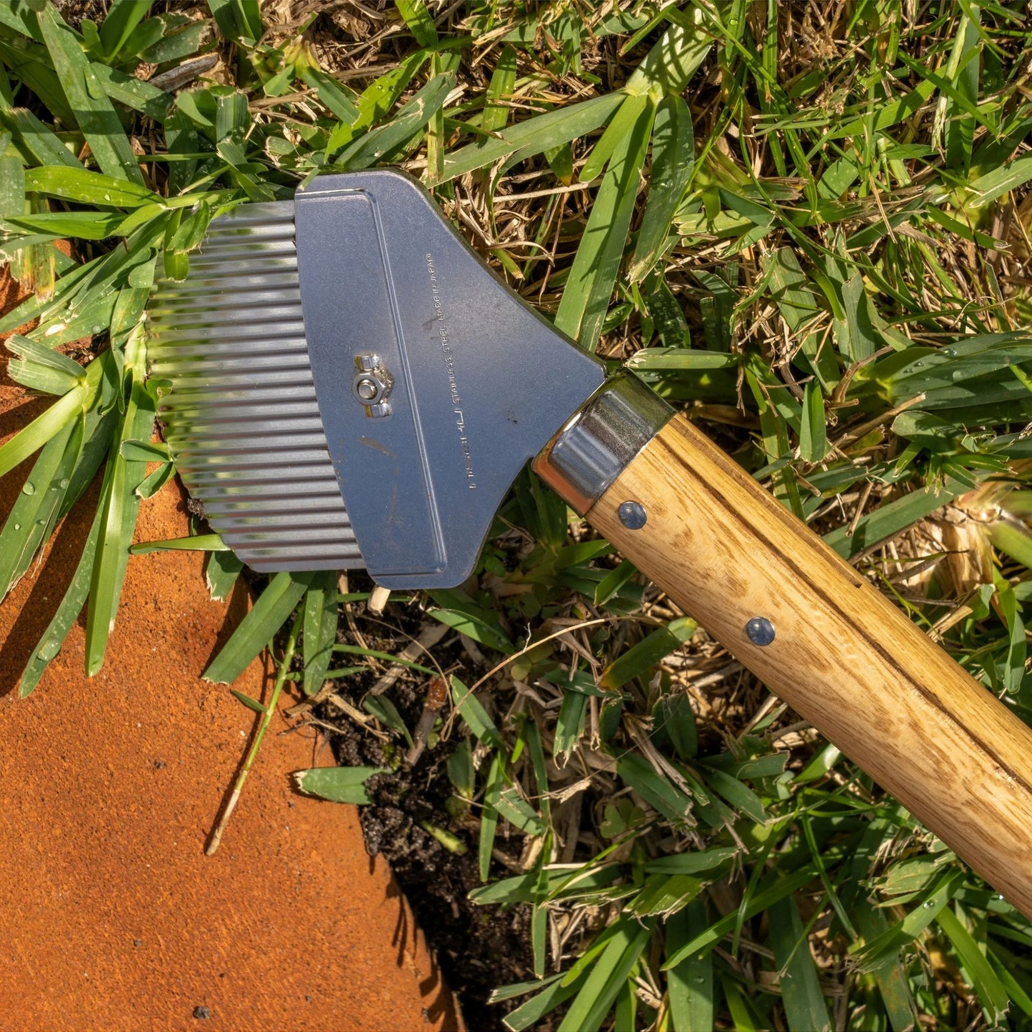 Japanese Weeder & Scraper Pro