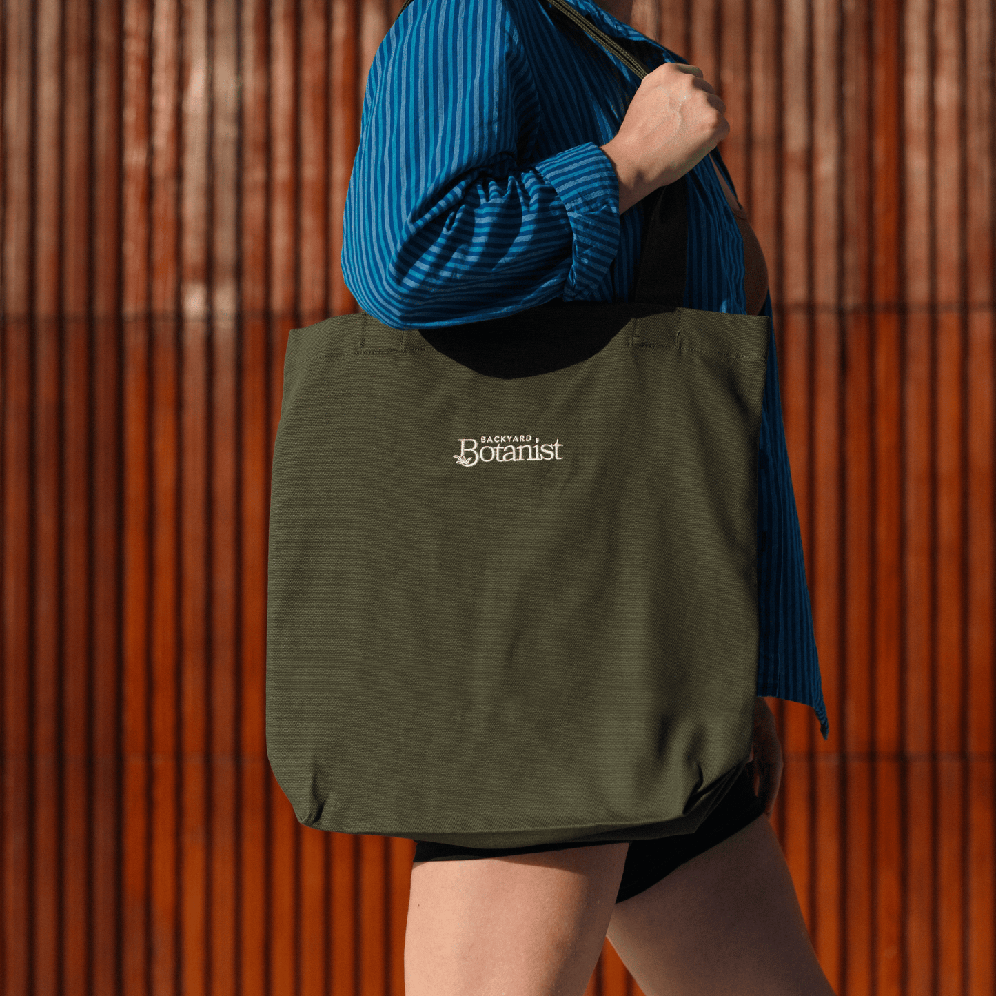 Backyard Botanist Tote Bag Model