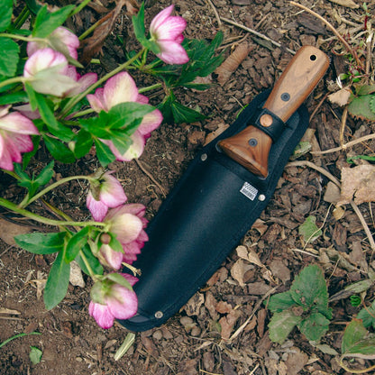 Barebones Hori Hori Ultimate II Garden Knife in Sheath
