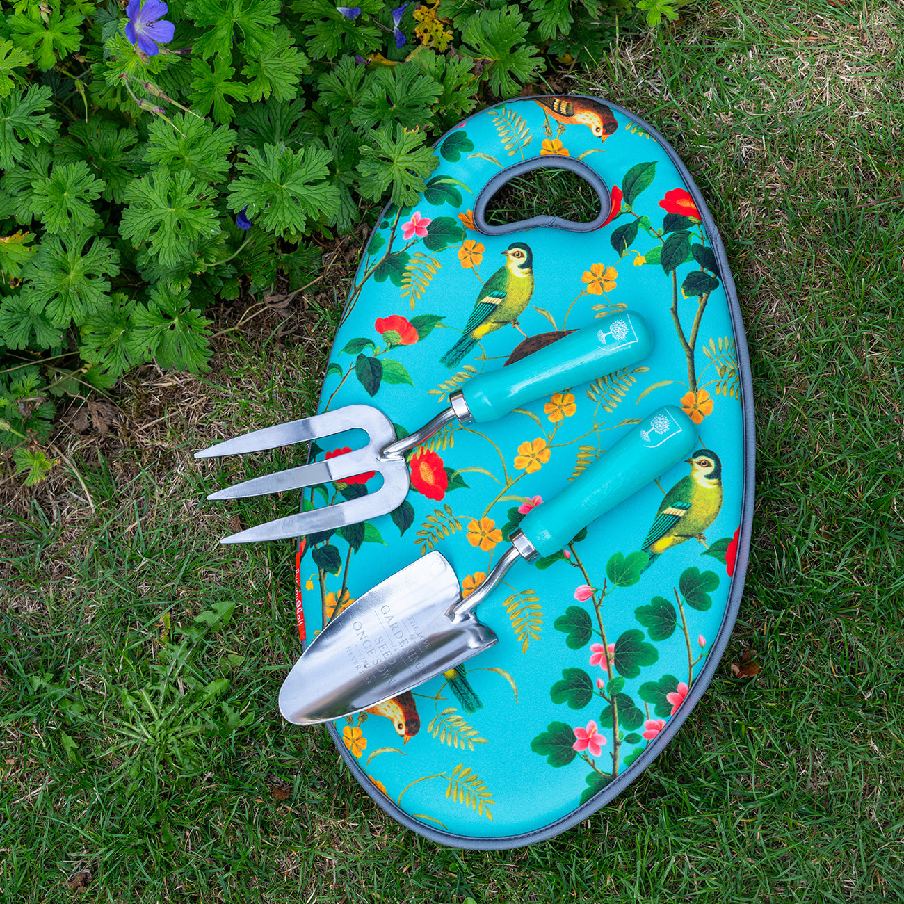 Burgon & Ball 'Flora & Fauna' Trowel & Fork Set on Garden Kneeler
