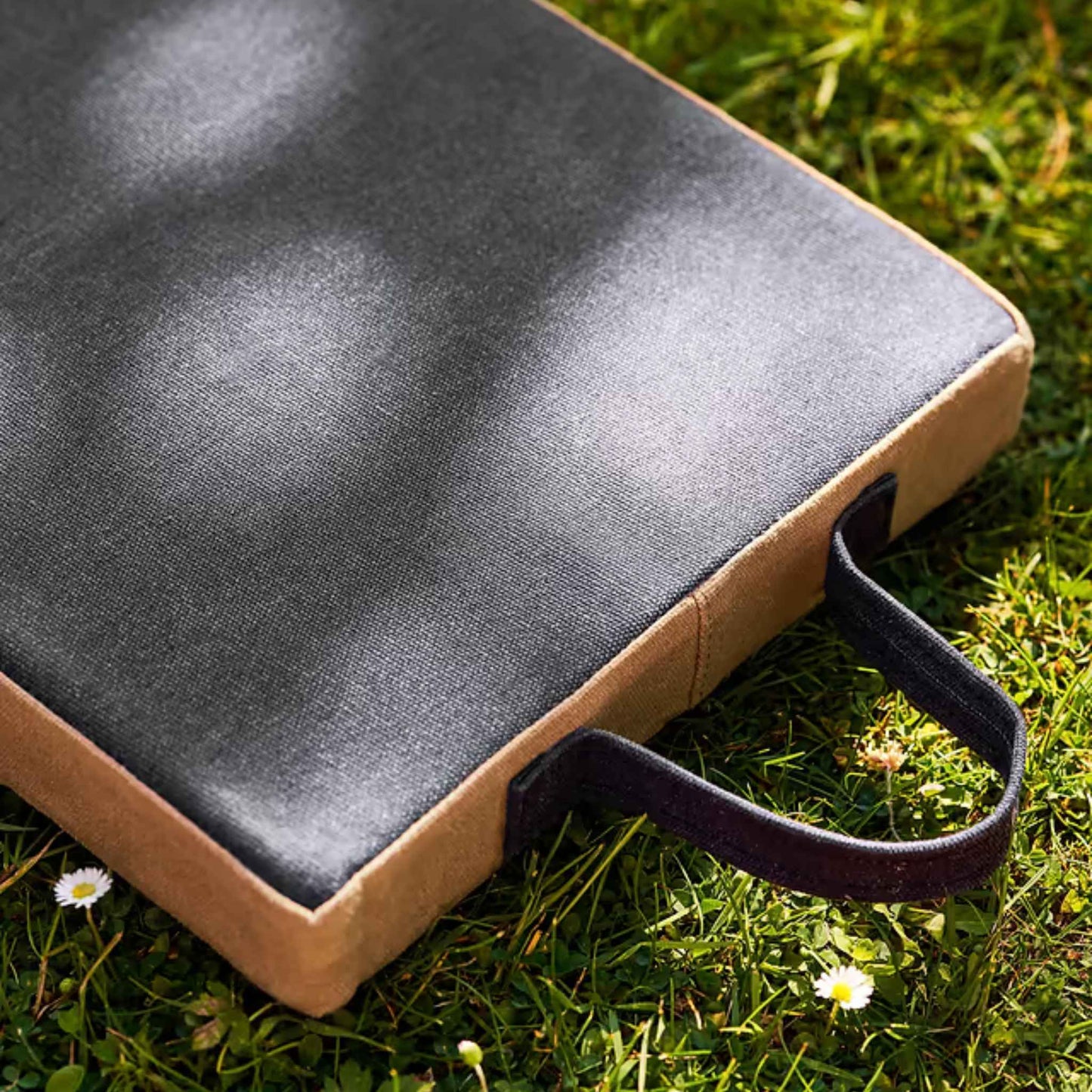 Garden Trading Charcoal Canvas Garden Kneeler Underside