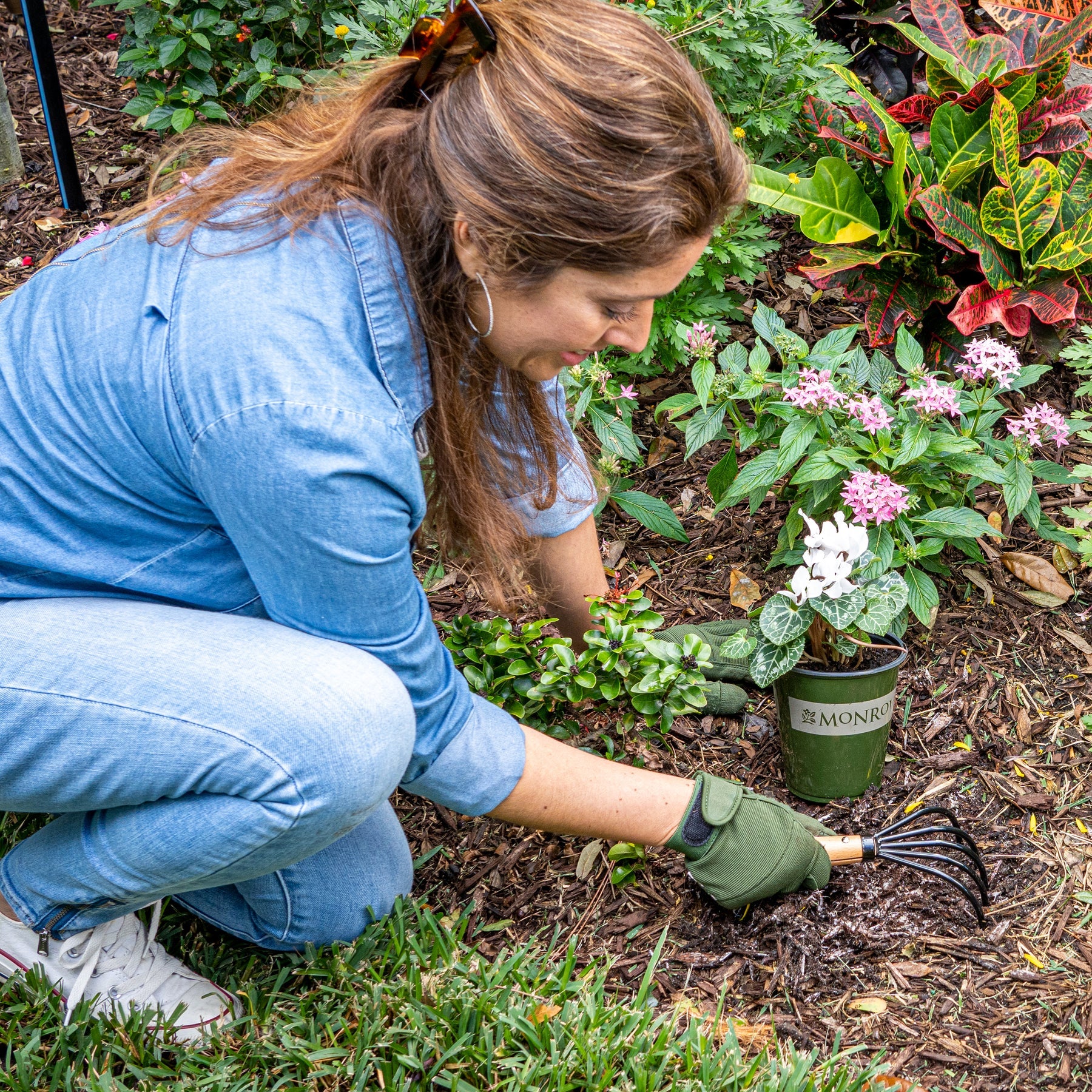 Gardening with Asano Japanese Ninja Claw Rake & Cultivator