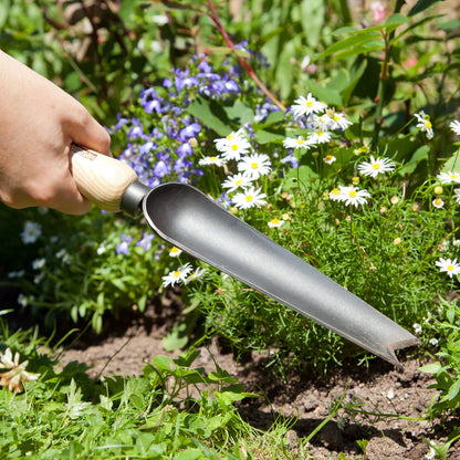 Gardening with Krumpholz Weeding Trowel