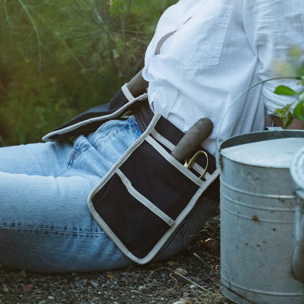 Le Sac Garden Tool Belt, Second Collection Navy w/ Taupe