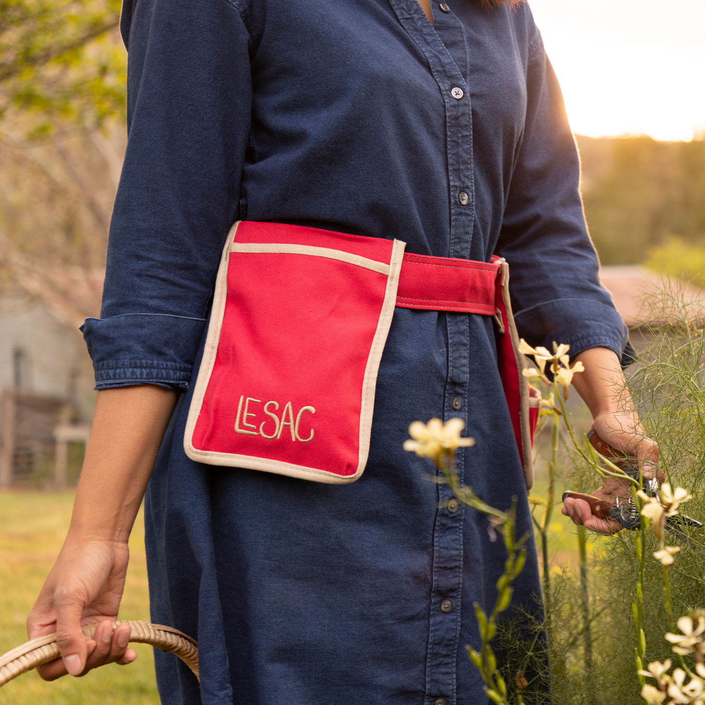 Gardening with Le Sac Garden Tool Belt in Red