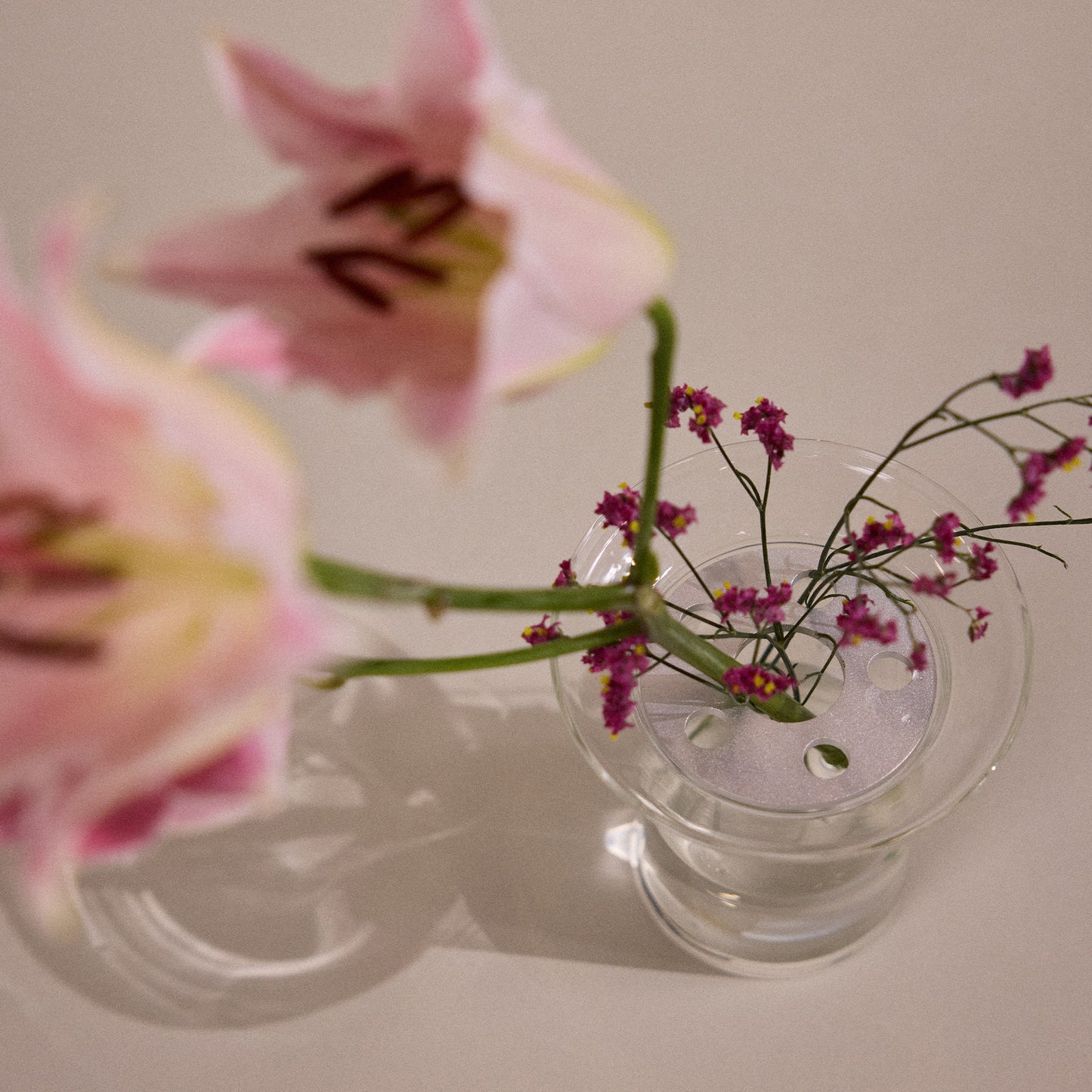 Studio Milligram Small Ikebana Vase with Japanese Flower Arrangement