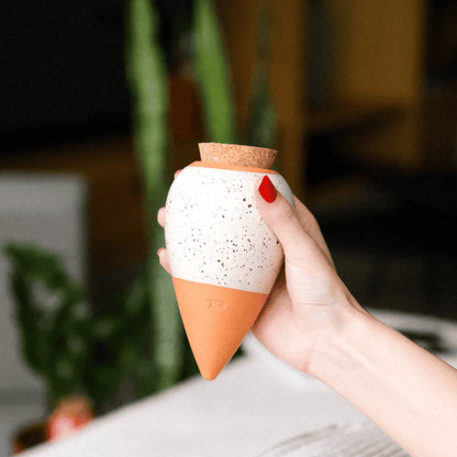 Pepin Watering Olla, White Speckled