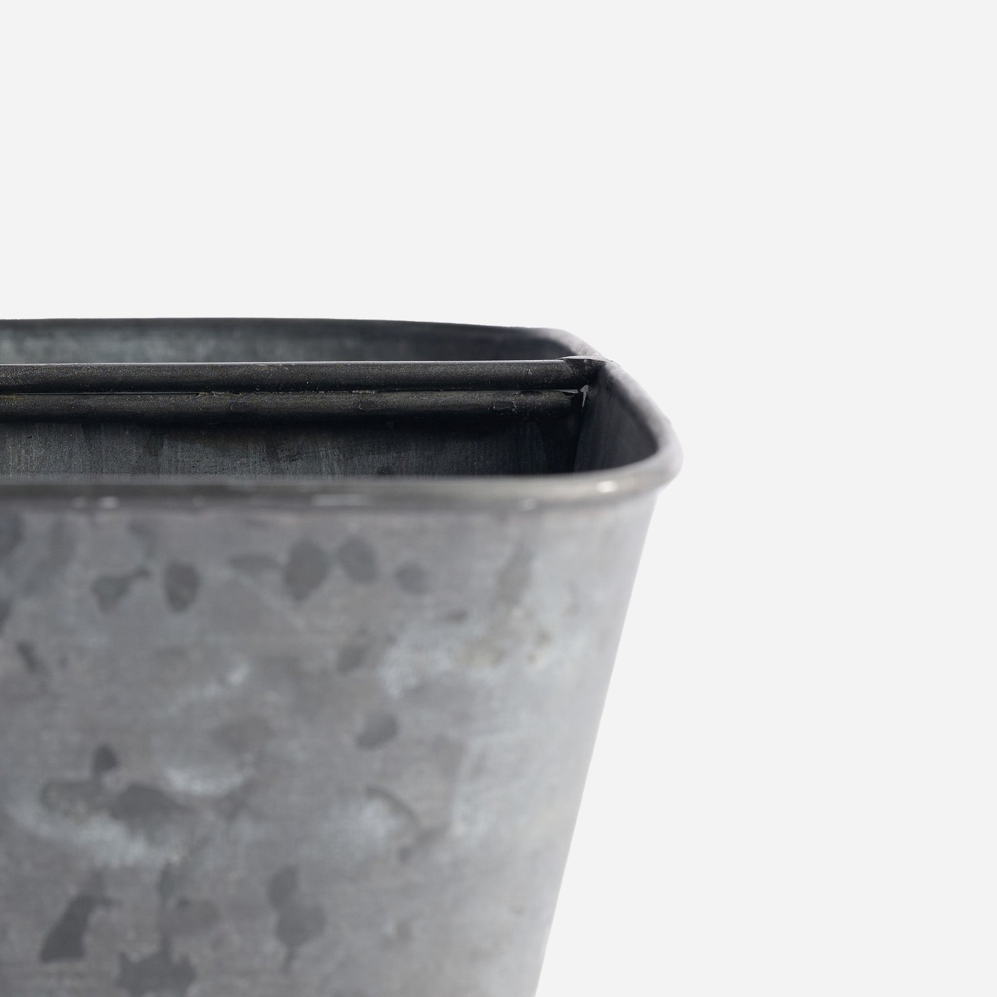 Tinware Garden Caddy Patina