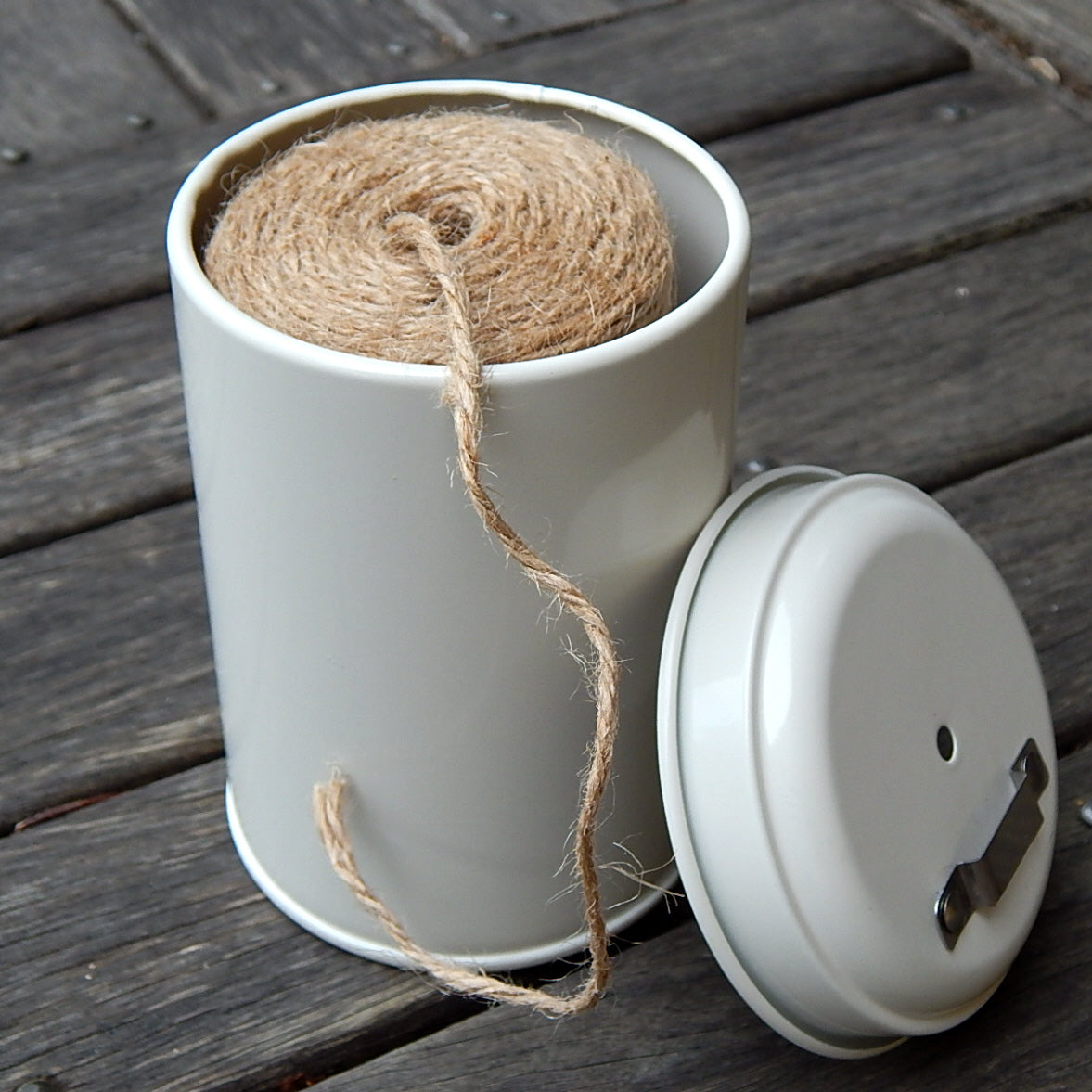 Ryset Jute Twine in a Tin