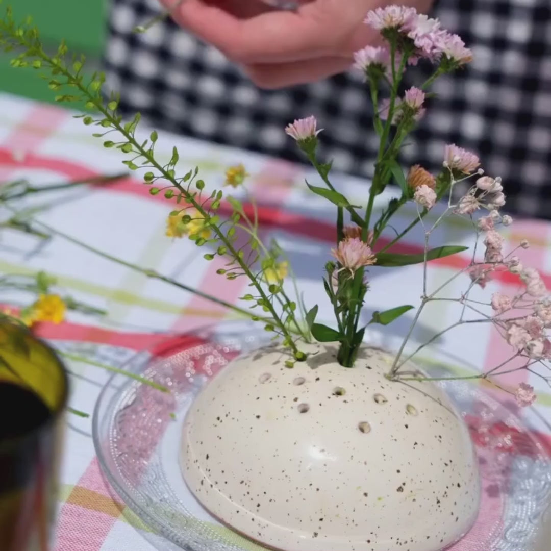 Flower Arranging with Pepin 'La Bobèche' Ceramic Flower Frog