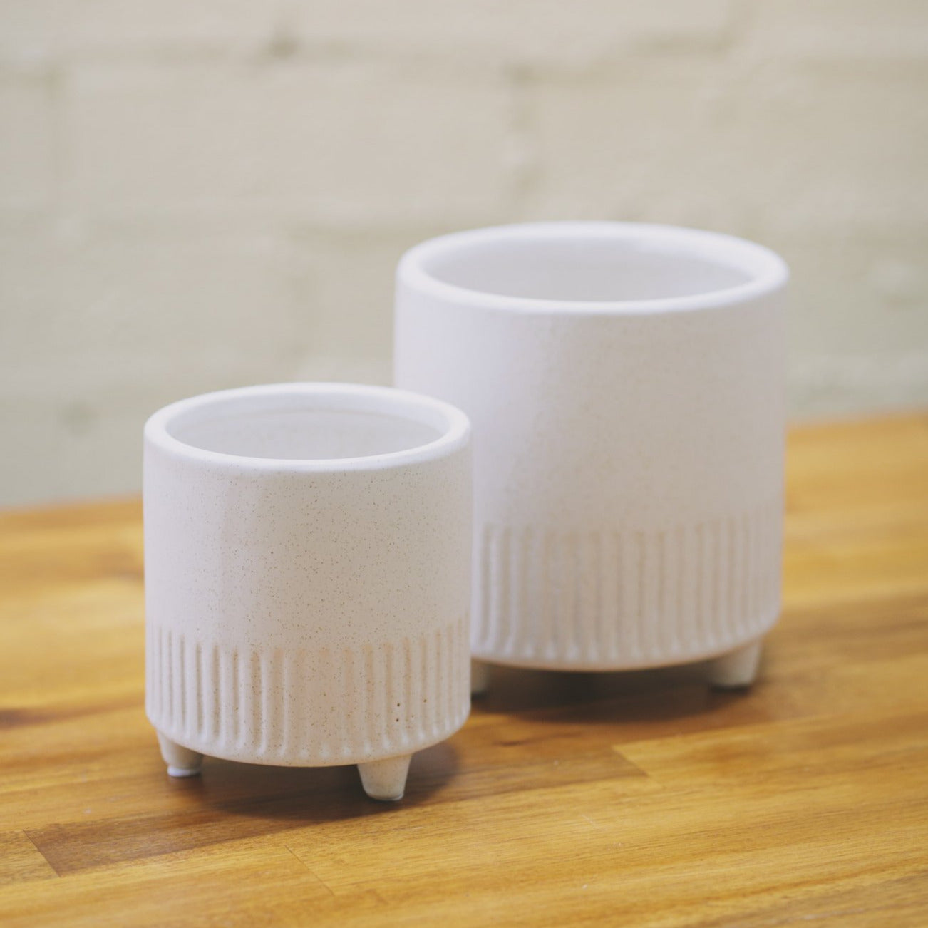 Set of 2 Abode Footed White Plant Pots, White
