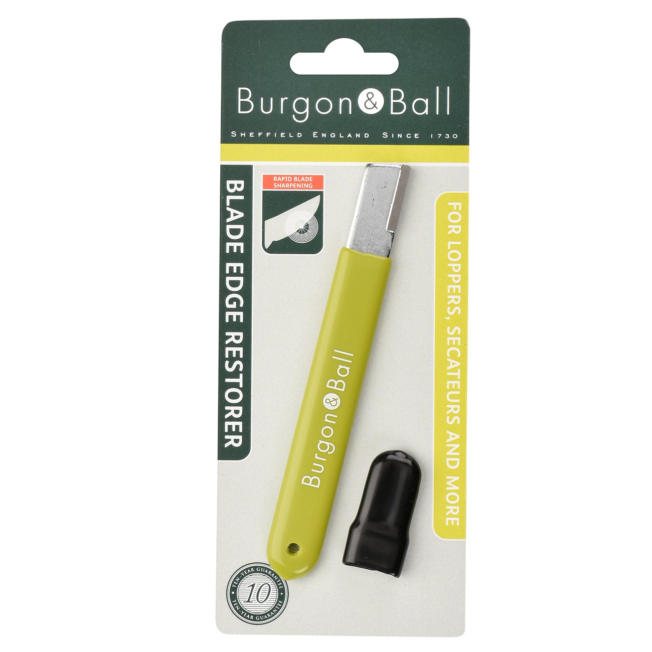 The 2cm file on the tip of this sharpener is formed in super carbide, a super-tough alloy, for long life and superior performance. A cap prevents wear and tear on pockets, and the soft non-slip grip makes it easy to keep a firm hold on the blade edge restorer while it’s in use.