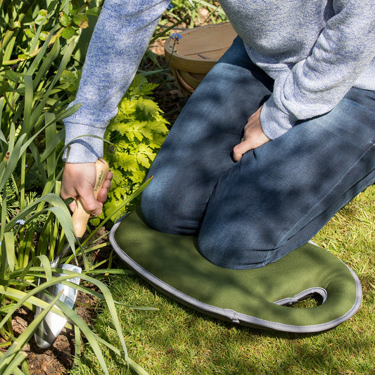 Plum Kneelo® Garden Kneeler