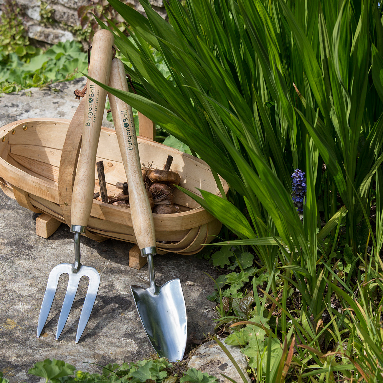 Hand Fork Rooler Hand Forks, Hoes & Cultivators – Backyard Botanist