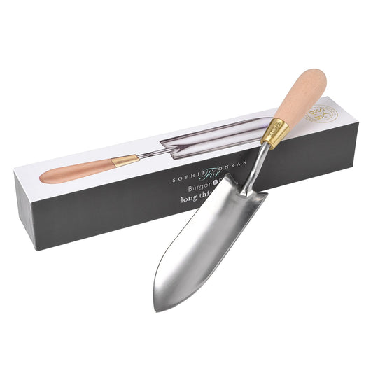 Presented in a stylish gift box, this unusual slender trowel makes a lovely gift for any gardener – or, of course, a very practical treat for yourself!